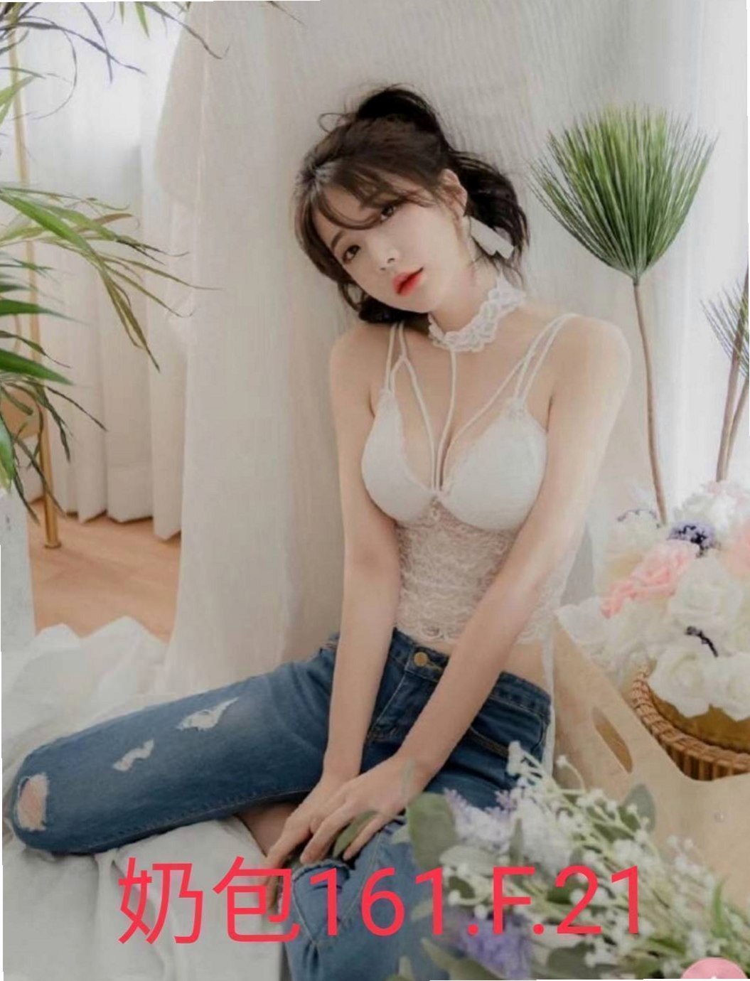 年齡23歲的佩妮│安平外約│瑜伽助教│身高166cm│體重45kg│胸圍C罩杯│噴超多,太棒啦,刺激喔, 會噴水 可品鮑 ６９ 粉嫩肉體 身材均勻 整體很不錯